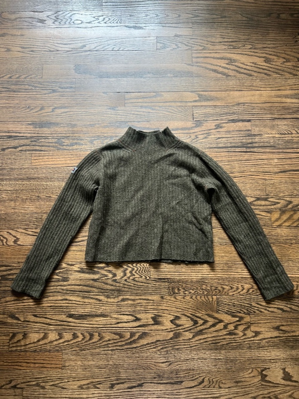 Cropped Mock-Neck Rib Sleeve Sweater - wool